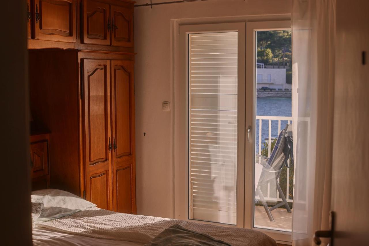 Apartman Blaga ポヴィヤ エクステリア 写真
