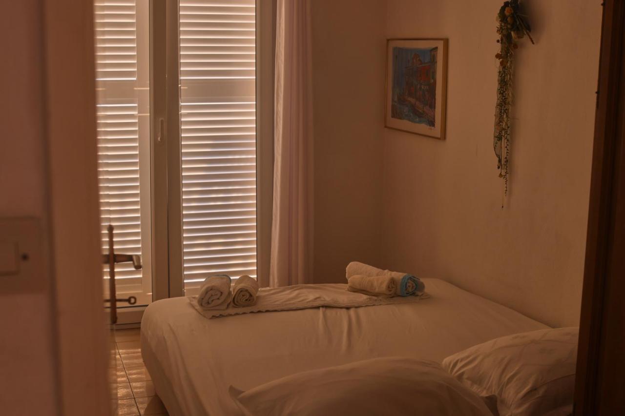 Apartman Blaga ポヴィヤ エクステリア 写真