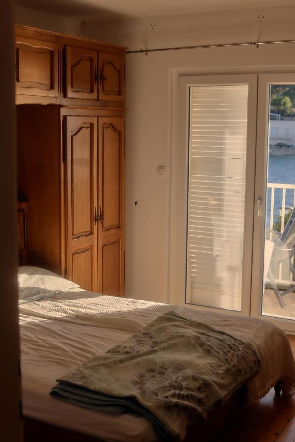 Apartman Blaga ポヴィヤ エクステリア 写真